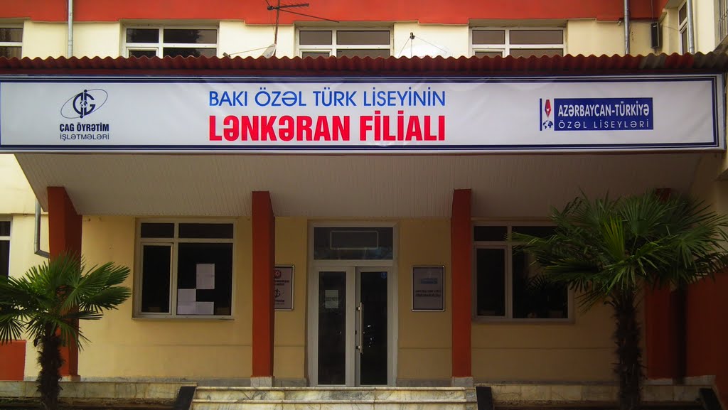Lenkeran Ozel Turk Liseyi
