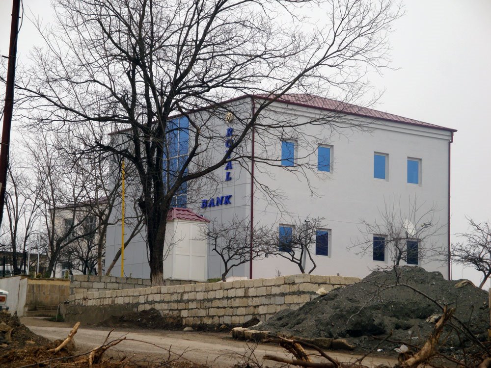 Royal Bank, Lerik