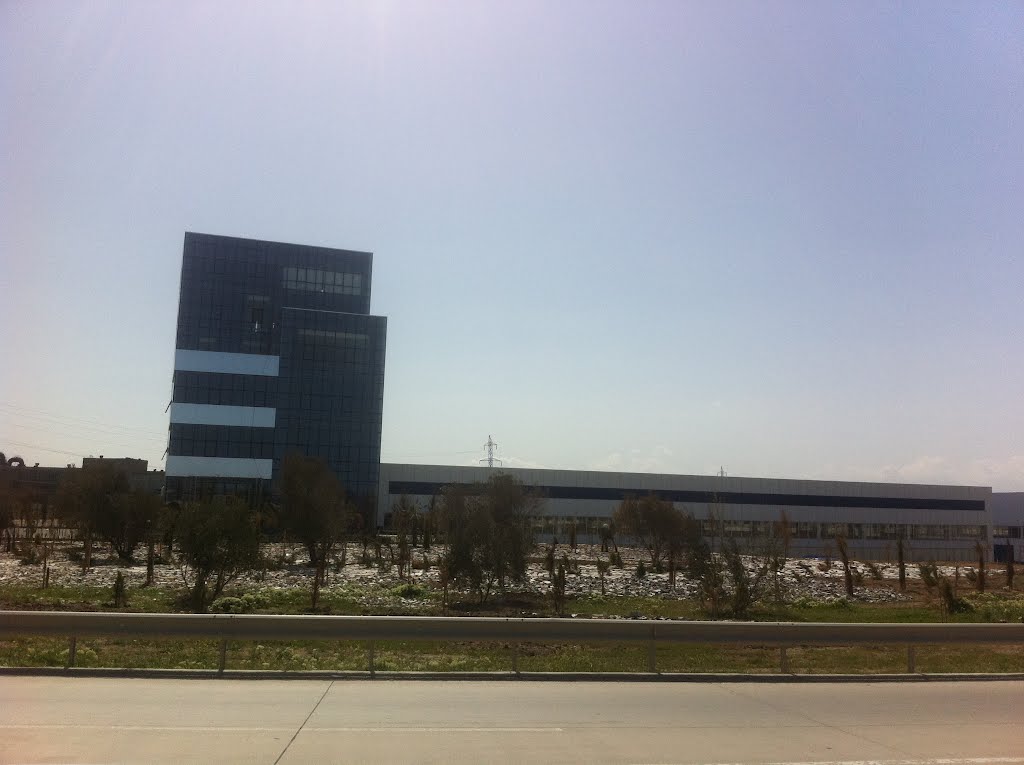 Alternative Energy, Azerbaijan: AZGUNTEX - solar panel manufacture plant