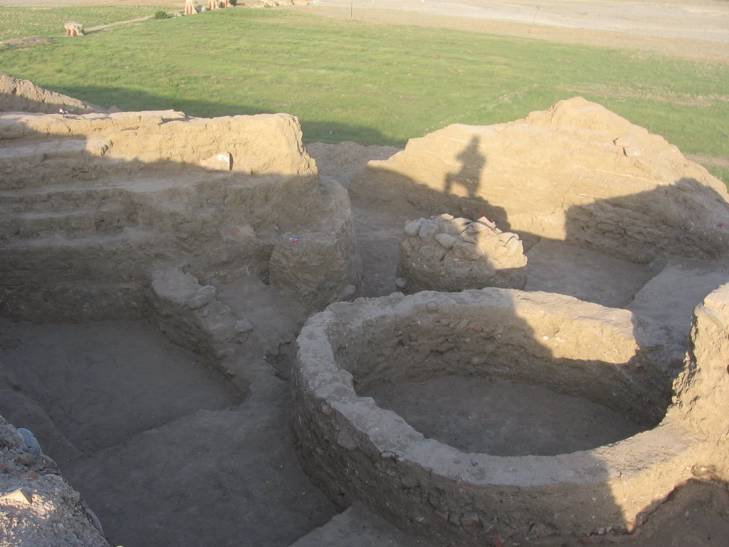 Shamkhor Fortress ruins