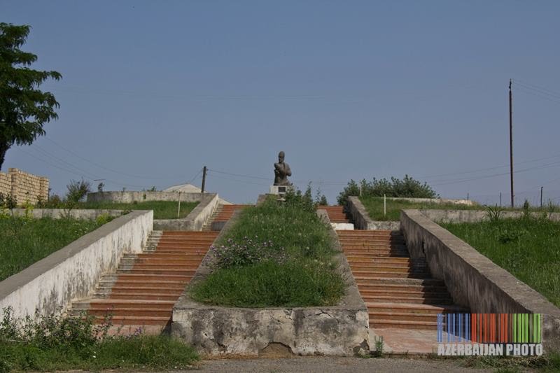 Aşıq Dilqəm parkı