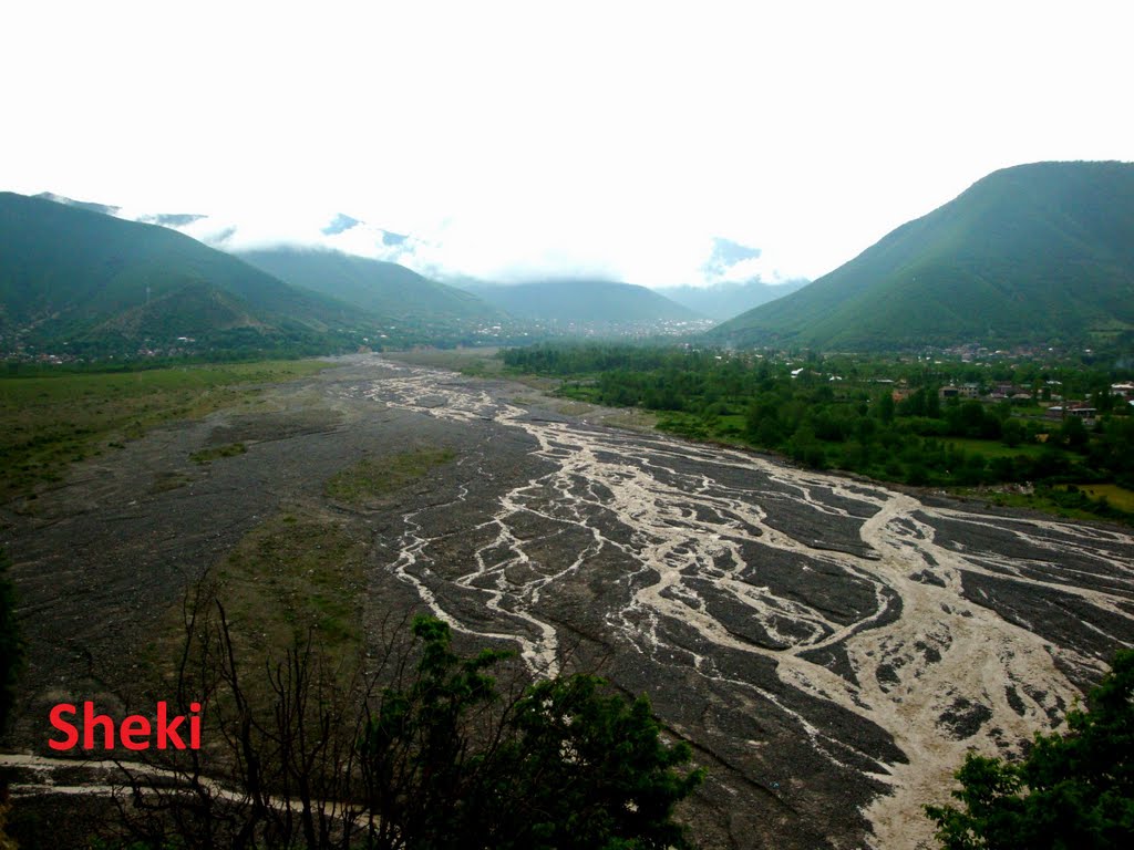 Sheki Kish fluss
