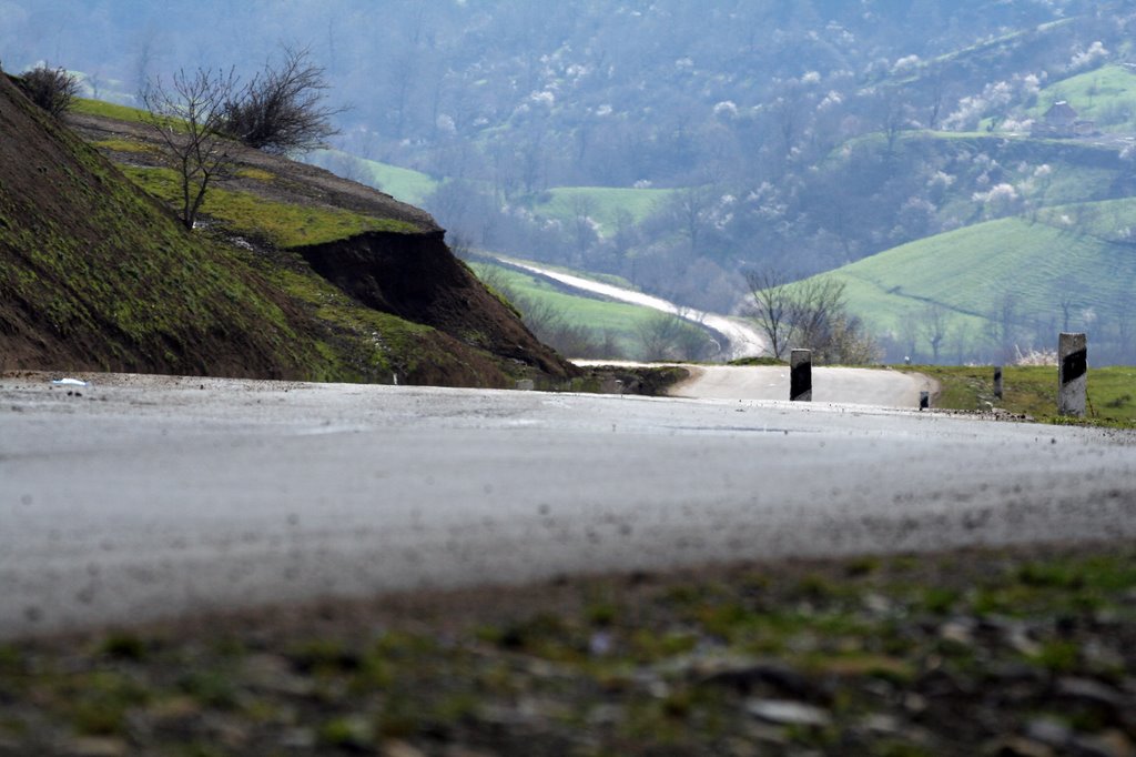 Road between Vistan and Lerik
