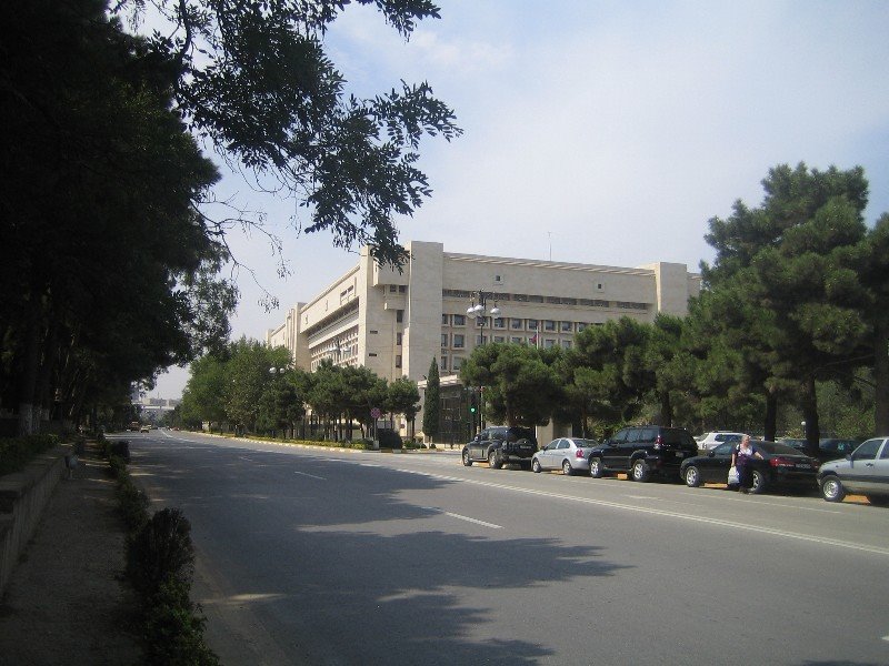 23.08.2008 Bakı, MTN -in binası