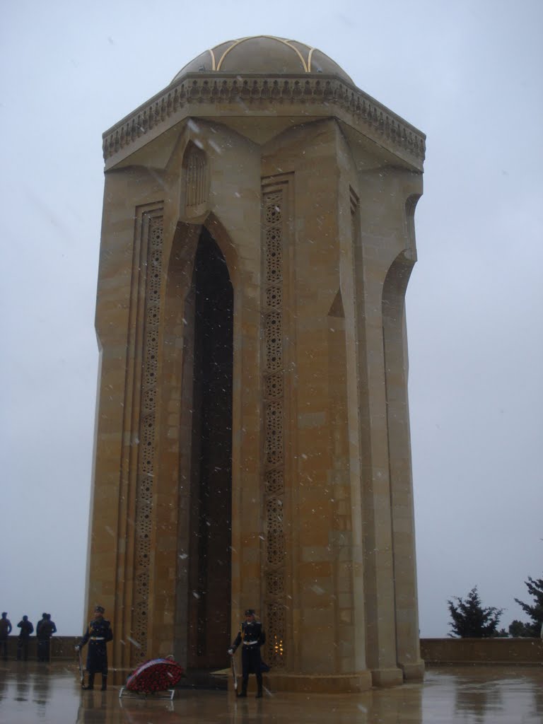 20.01.2012 Baku, Eternal Fire memorial