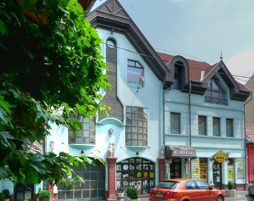 Kecskemet - Hotel in der Nyil Utca