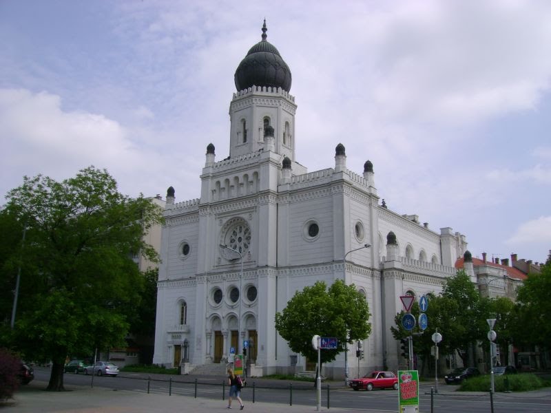 KECSKEMÉT - ZSINAGÓGA