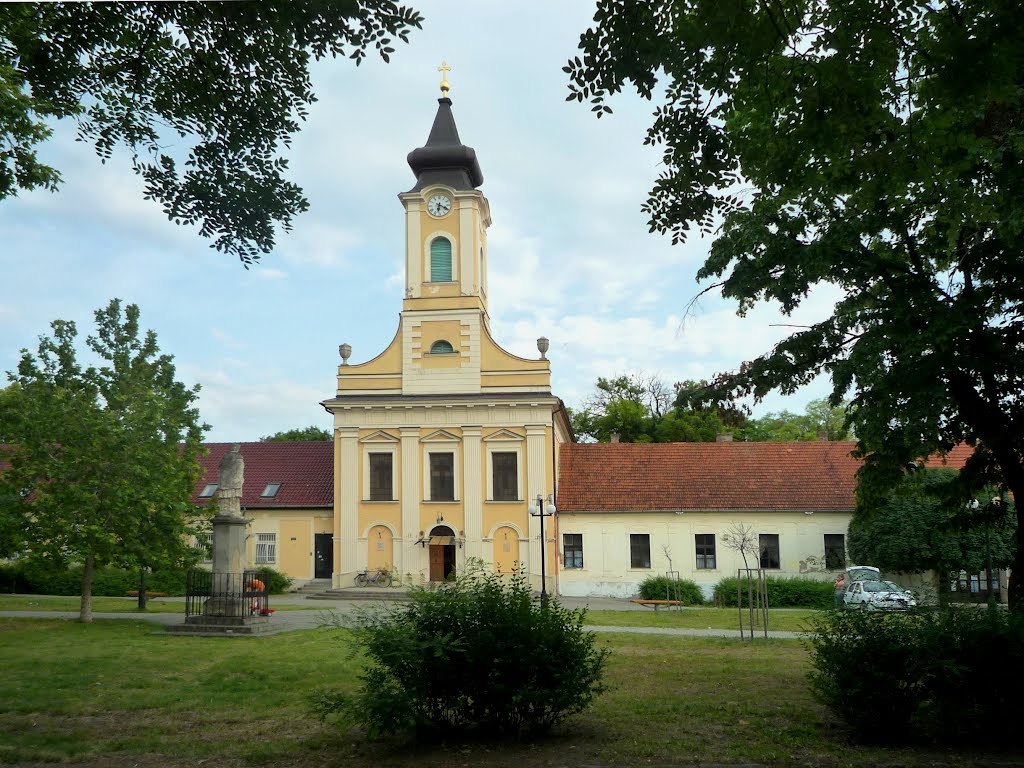 Kecskemét,  Czollner tér,  Árpád-házi Szent Erzsébet templom