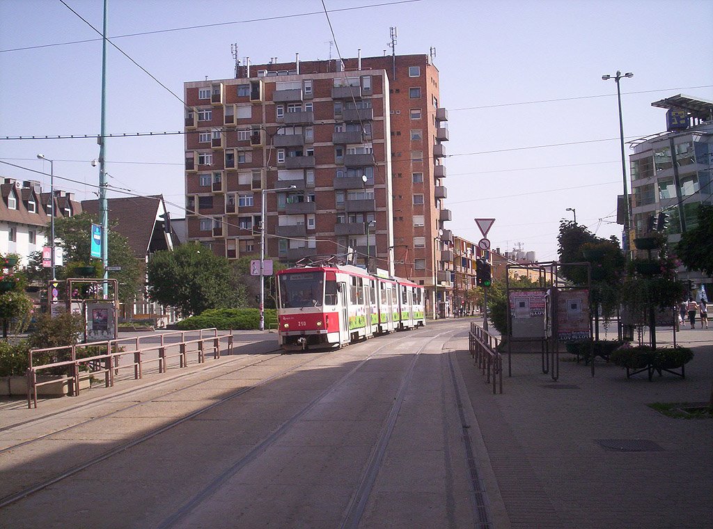 Miskolc, Tatra KT8D5