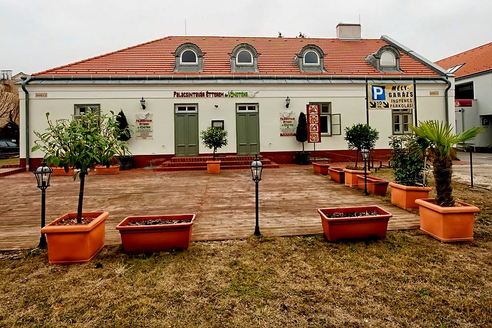 Palacsintavár étterem és vinotéka - Mosonmagyaróvár