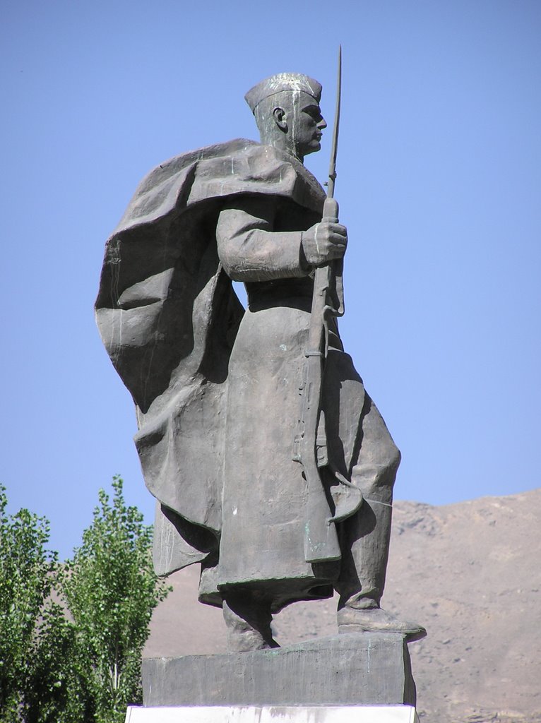 Monument of unknown Soldier pointing towards Afghanistan  seen from East