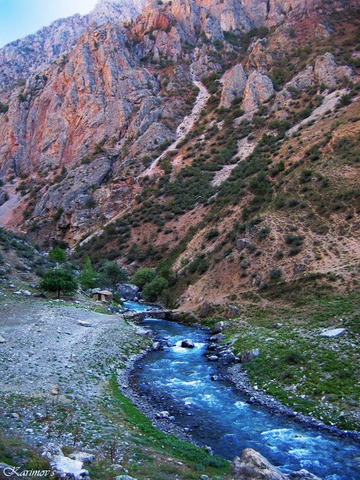 Tajikistan, Orhu river