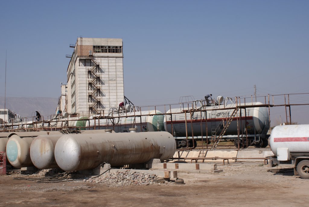 LPG reloading base in Kholhozabad