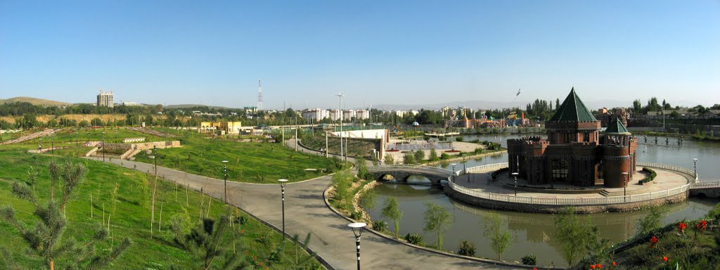 New park. Dushanbe, Tajikistan.