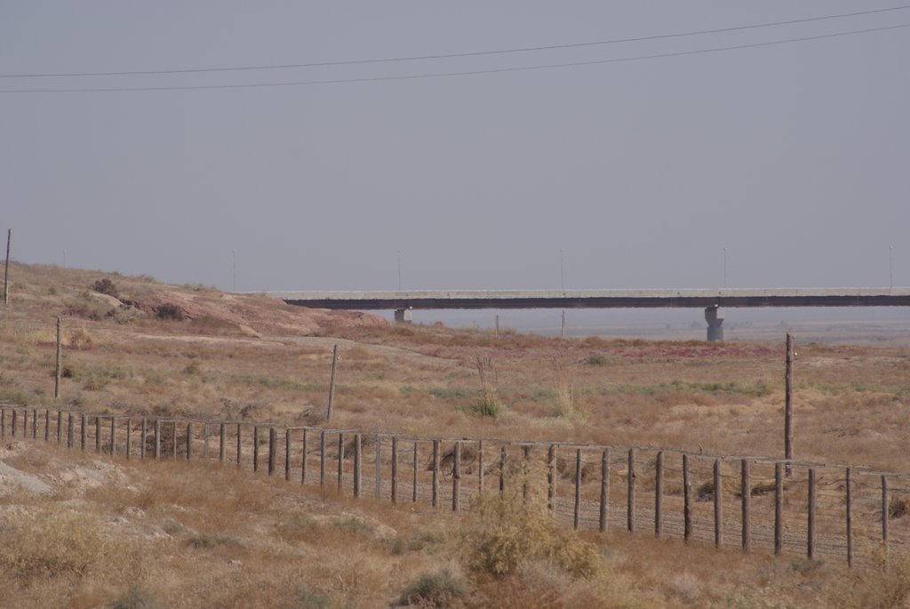 Beginning of the new bridge from Nijniy Panj