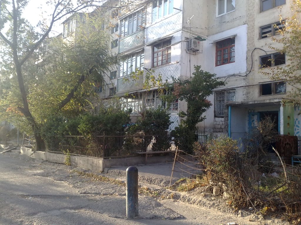 "Speed bump" - Стоячий полицейский :)