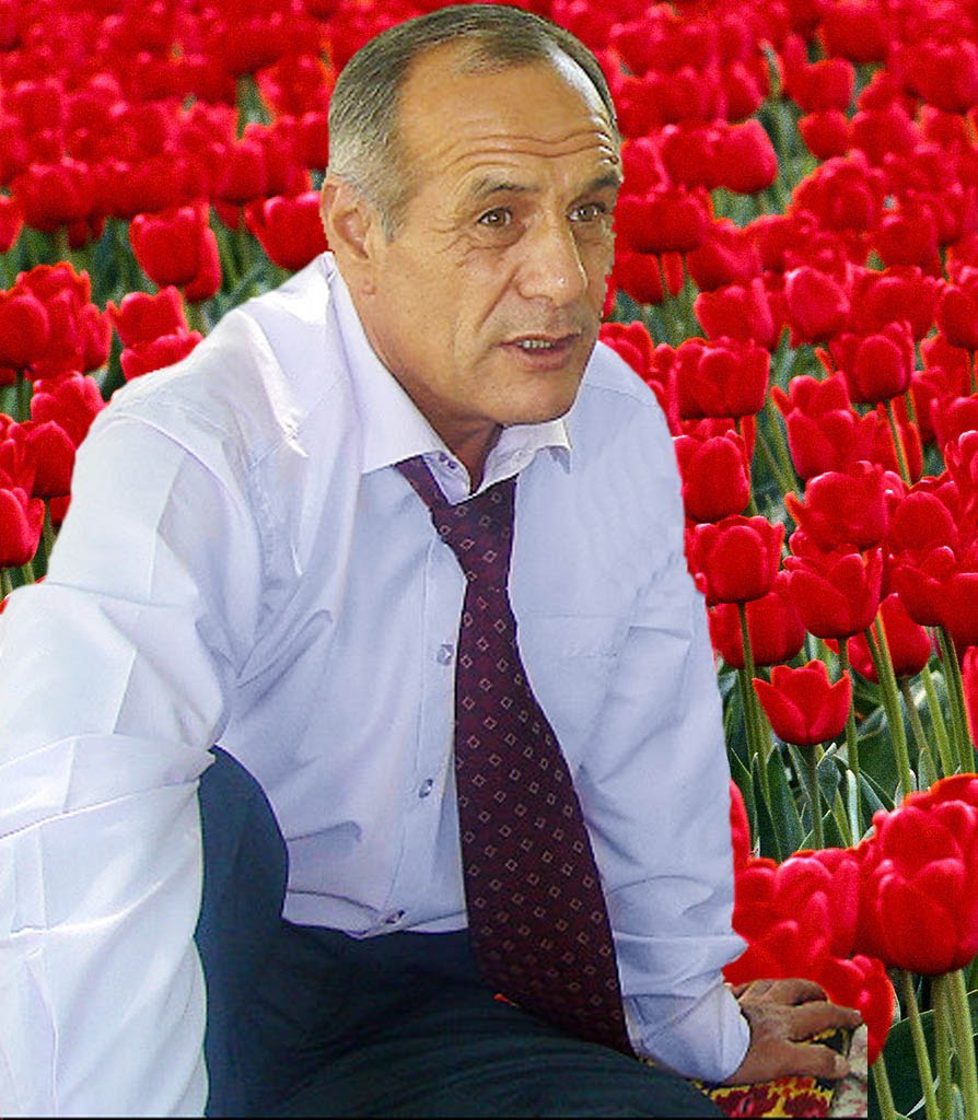 izvestnyĭ  pevtsom Klassika i estrada Tadzhikistana Kodir Mirashurov