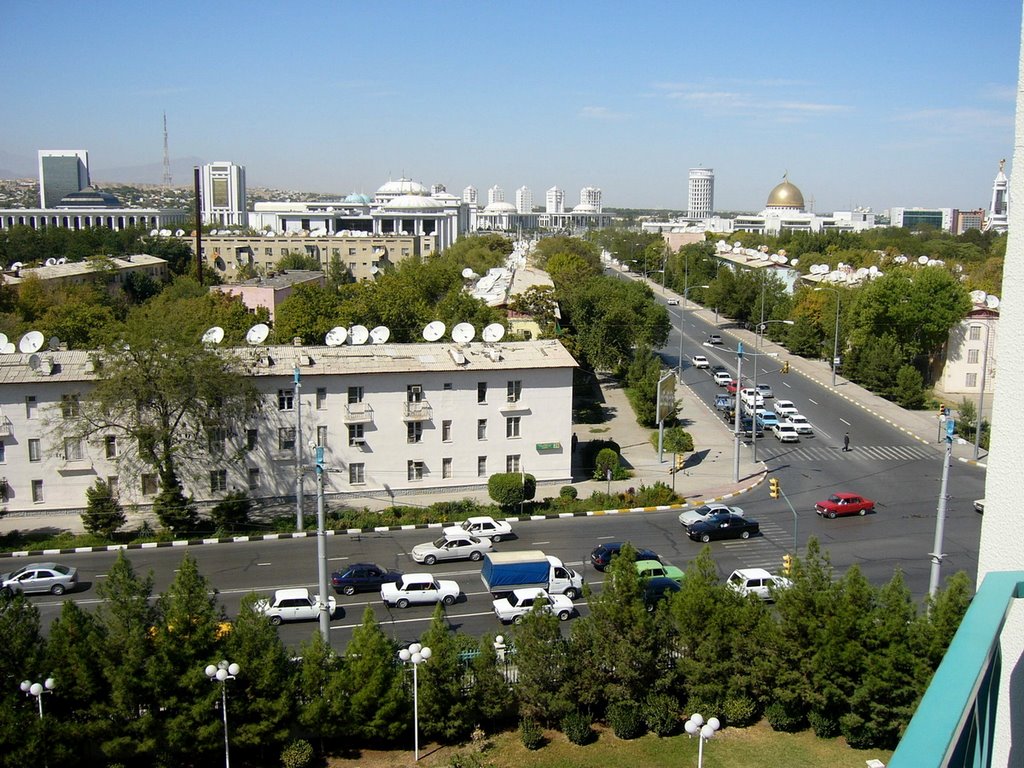 Из отеля "Нисса"