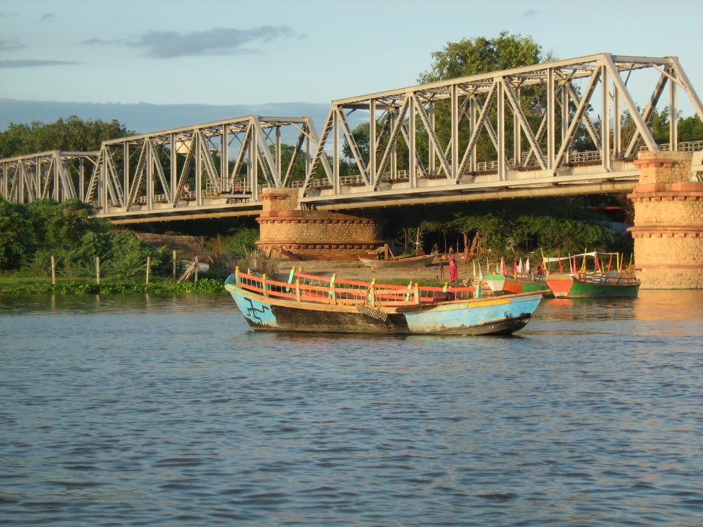 Railway bridge, Yamuna, Mathura