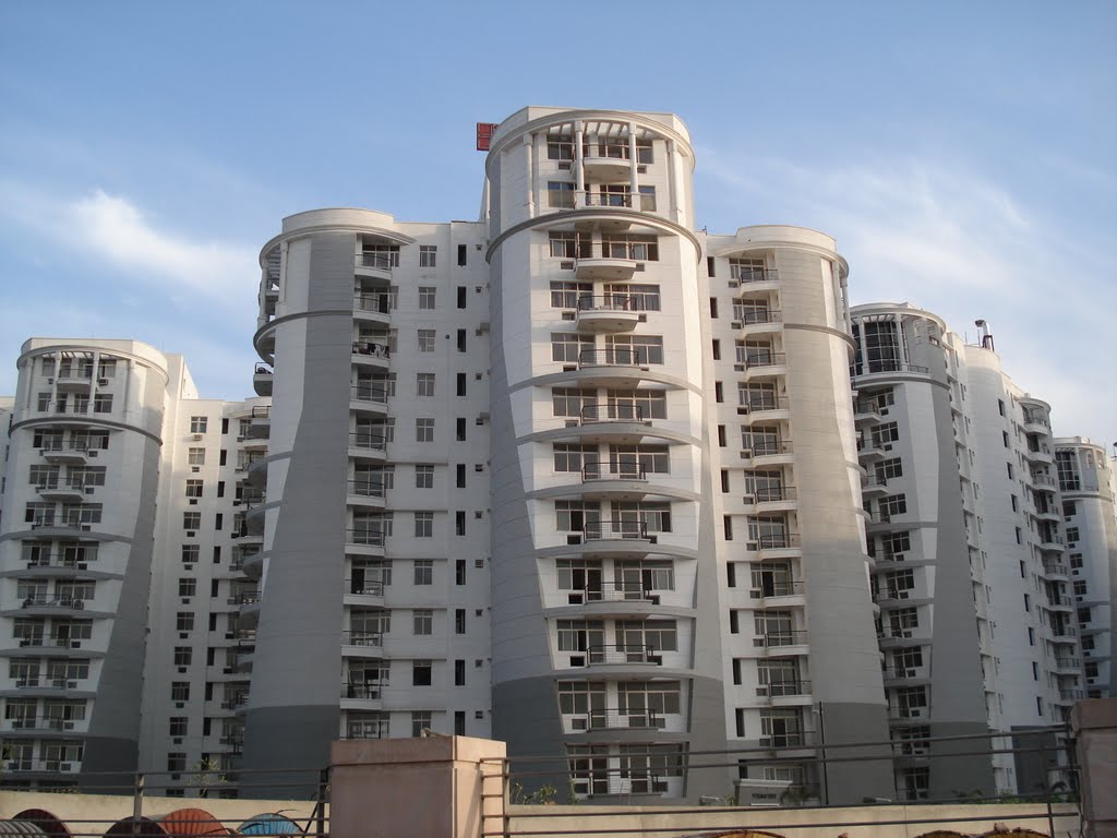 OMAX MODERN LIVING APARTMENTS