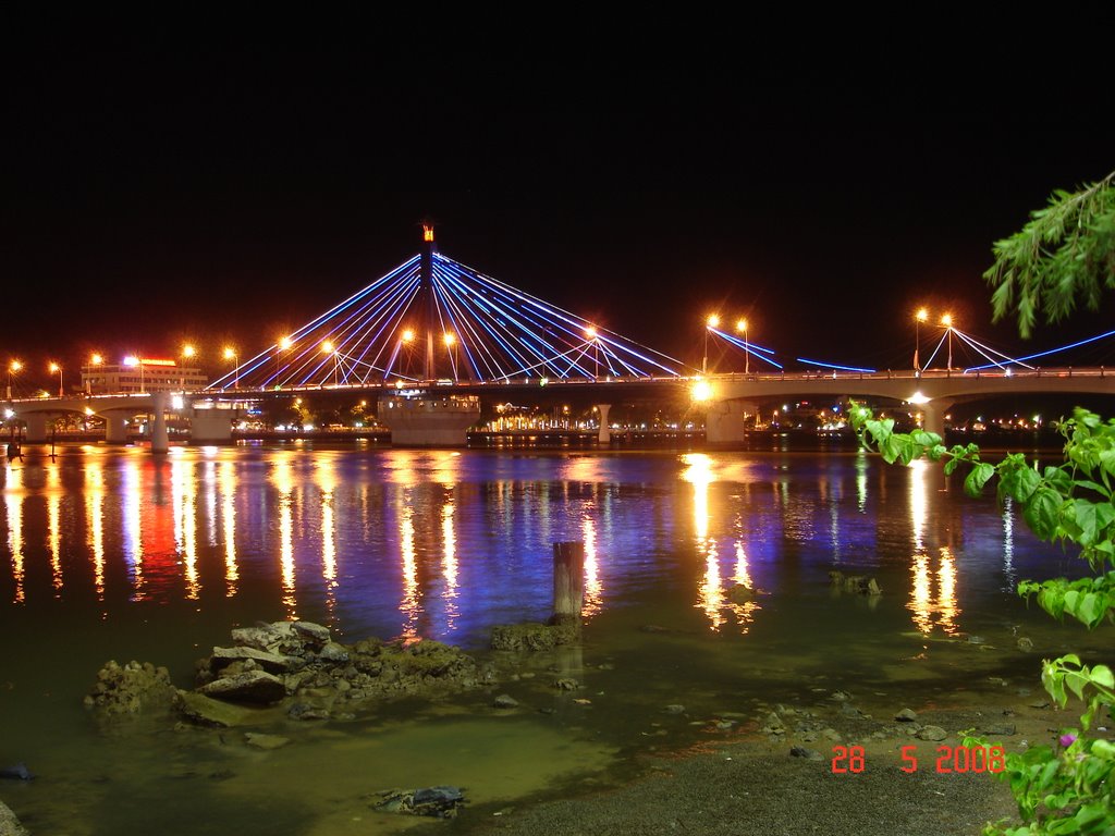 Cầu sông Hàn