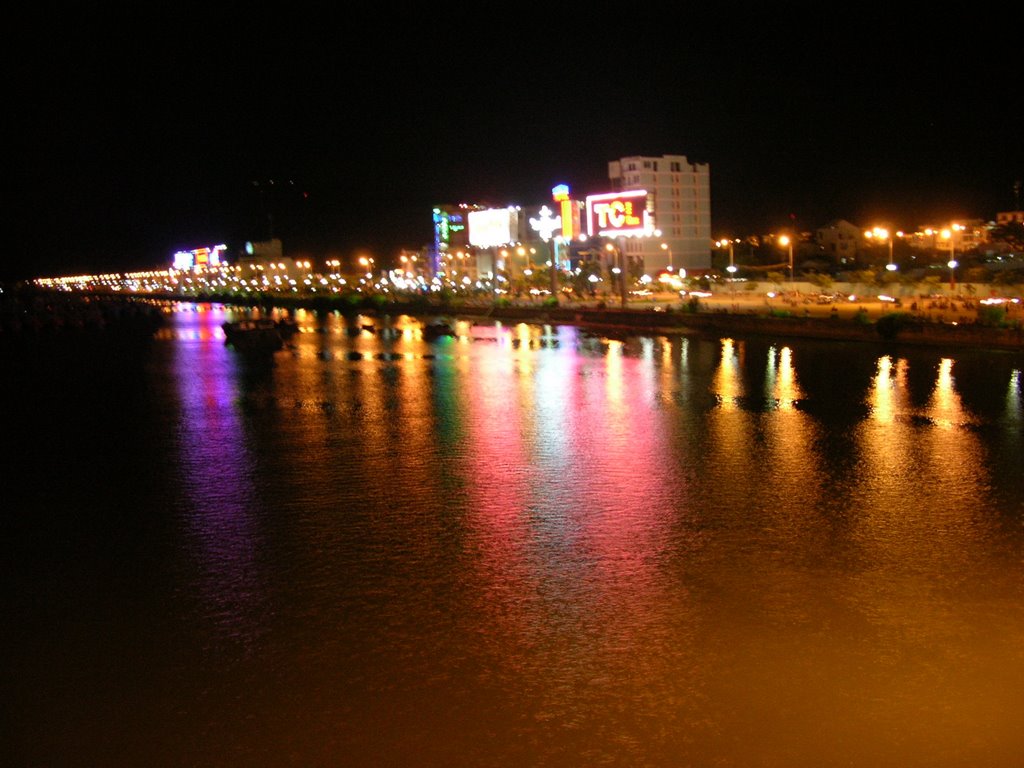Bờ sông Hàn về đêm