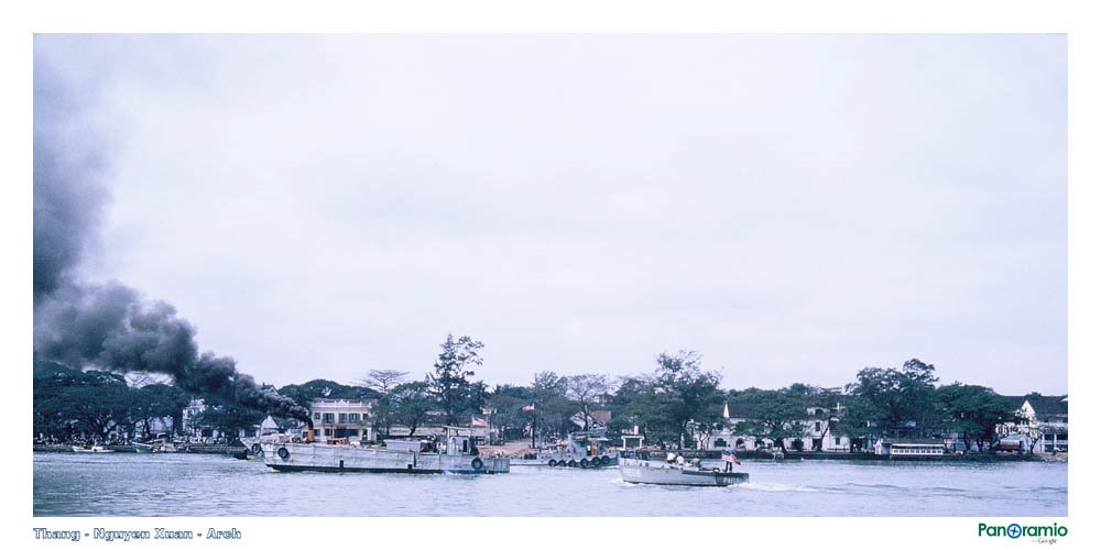 Sông - Hàn - River (Vietnam Naval Support Activity Headquarters 1965)