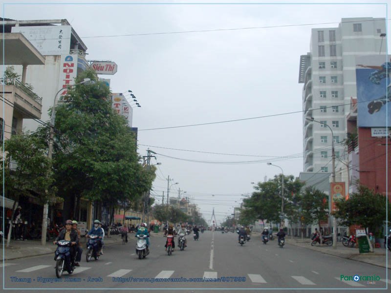 Đường - Lê Duẩn - Street