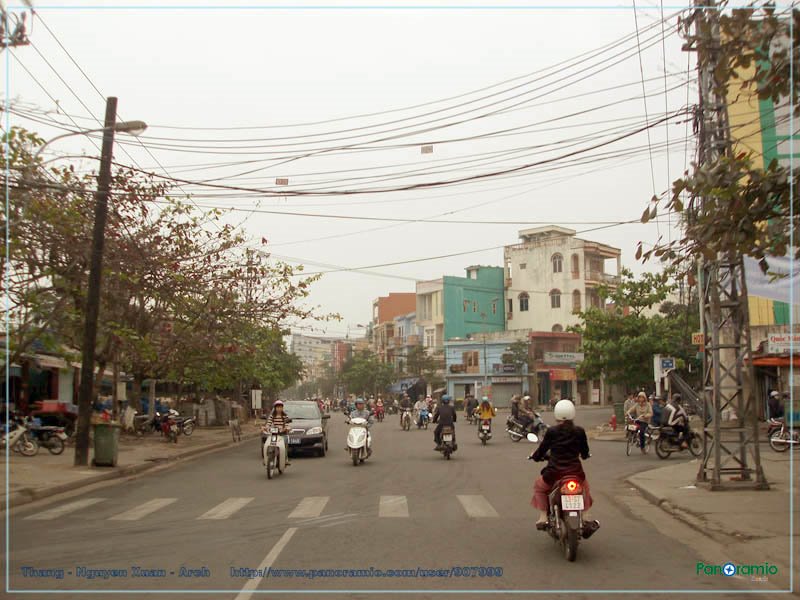 Ngã ba - Núi Thành / Trưng Nữ Vương - Crossroads