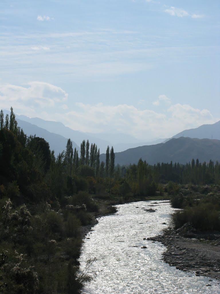 Isfayram river