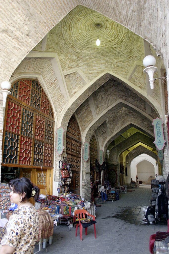 Bukhara - "Hatter market" (Tak-i-Telpak furushan)