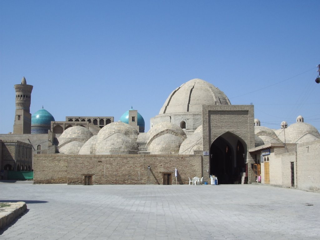 Bukhara -  bazar   Avril 2006