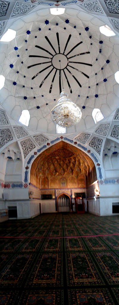 Vertical Panoramic View of Bolo Hauz Mosque (Bukhara, Uzbekistan)