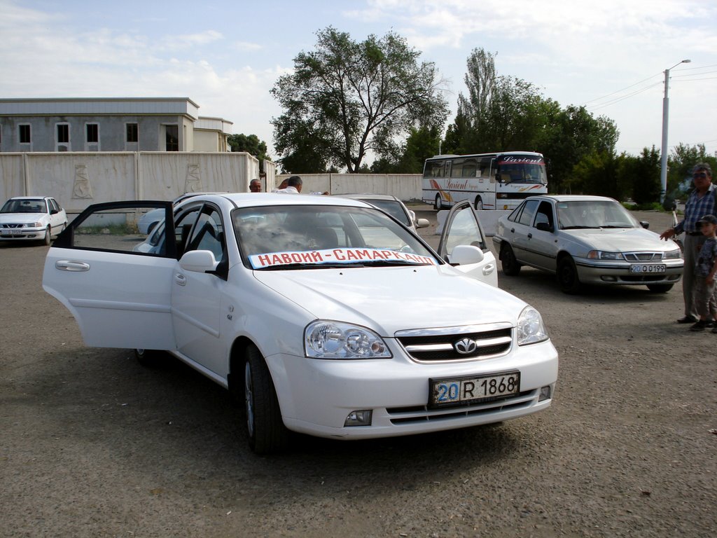 busstand for samarkand