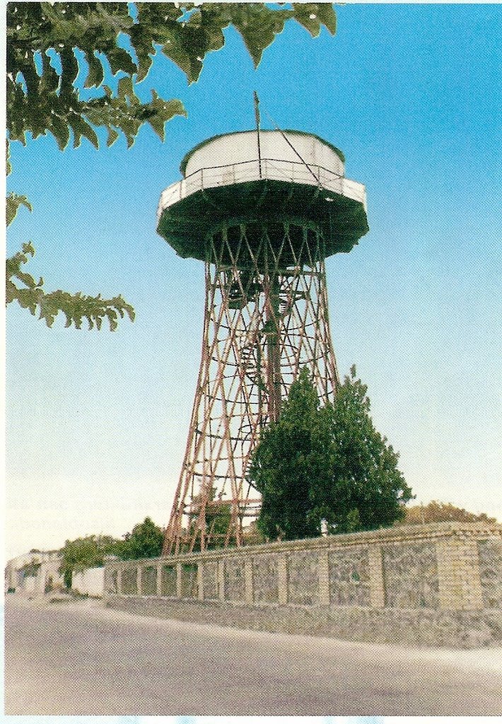 Водонапорная башня инженера В.Г.Шухова. (фото 1997г)