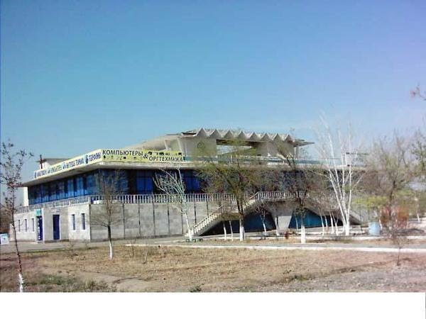 Qirq qiz restoran