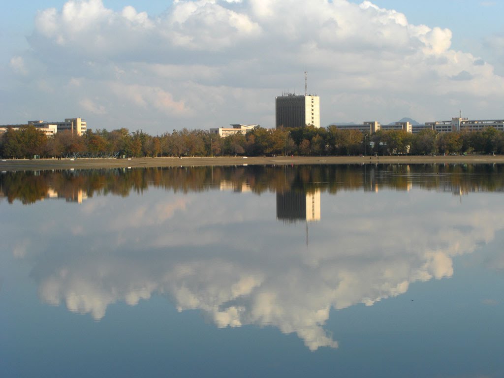 городское озеро