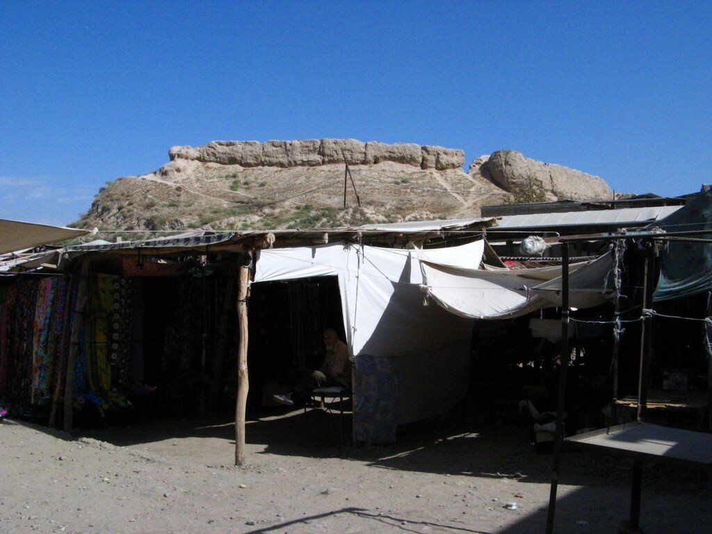 Denau, the bazar and the fortress