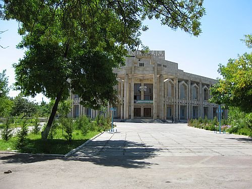 Драматический театр