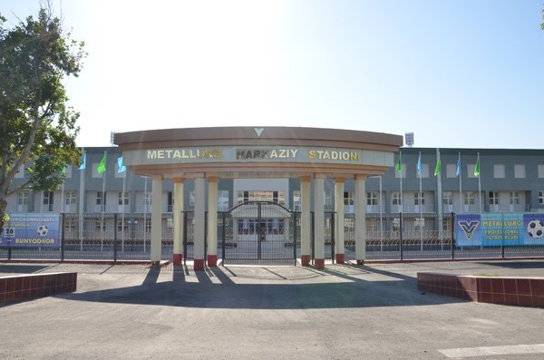 Бекабад. Вход на стадион