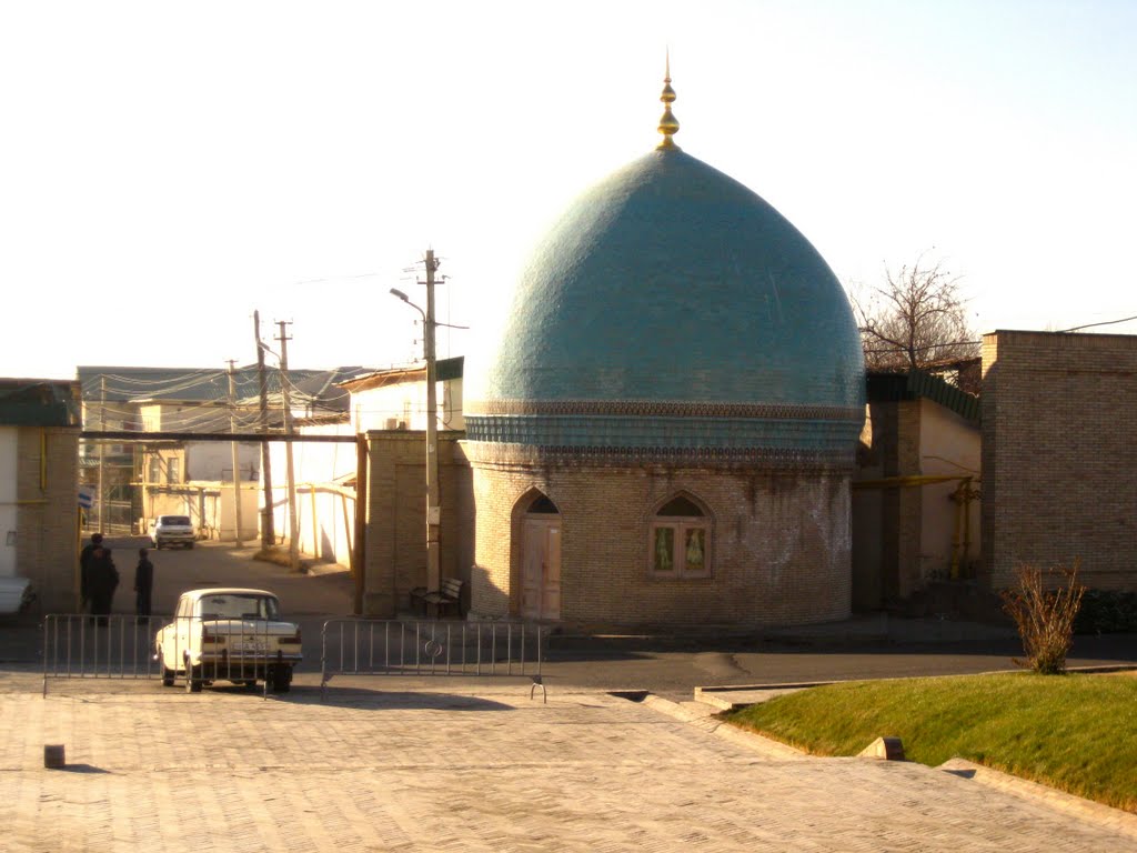 Tilla Sheikh Mosque and Zarkaynar Str.