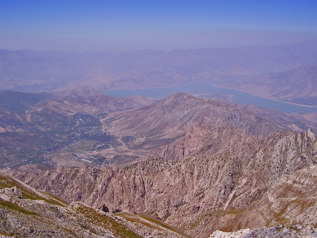Charvak lake. View from the peak of Great Chimgan