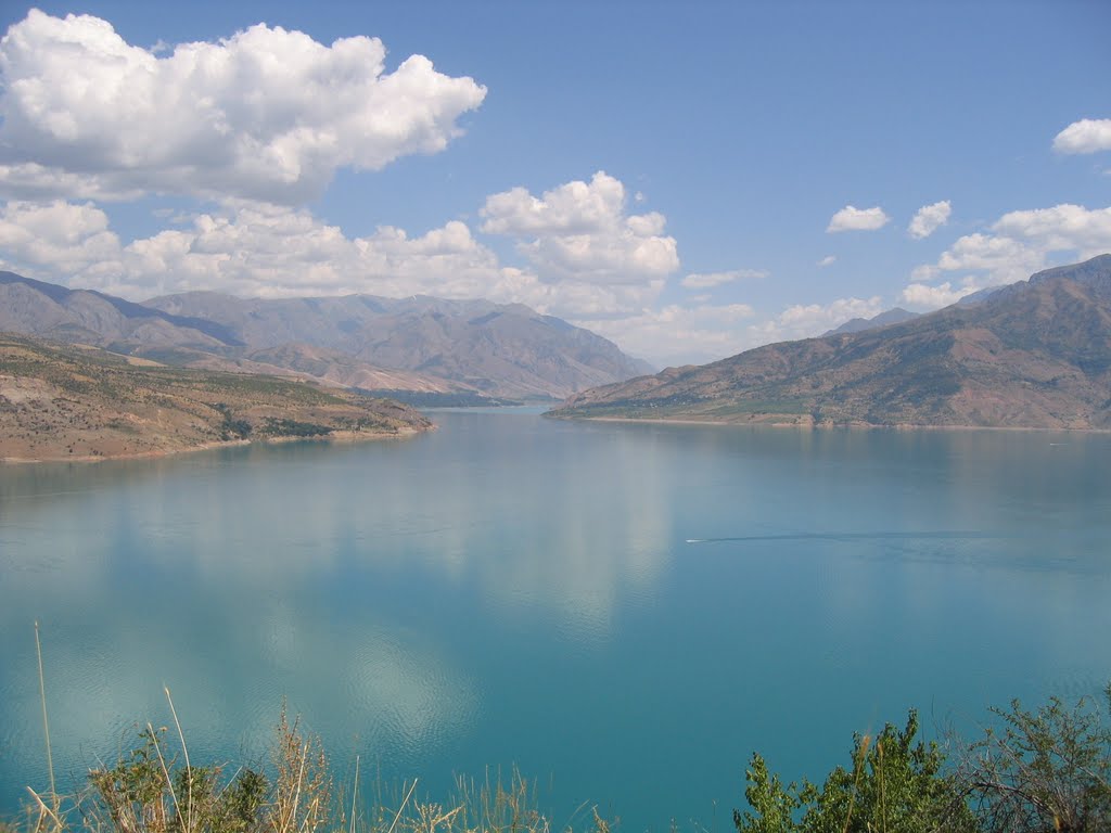 Charvak reservoir, Uzbekistan - водохранилище Чарвак, Узбекистан