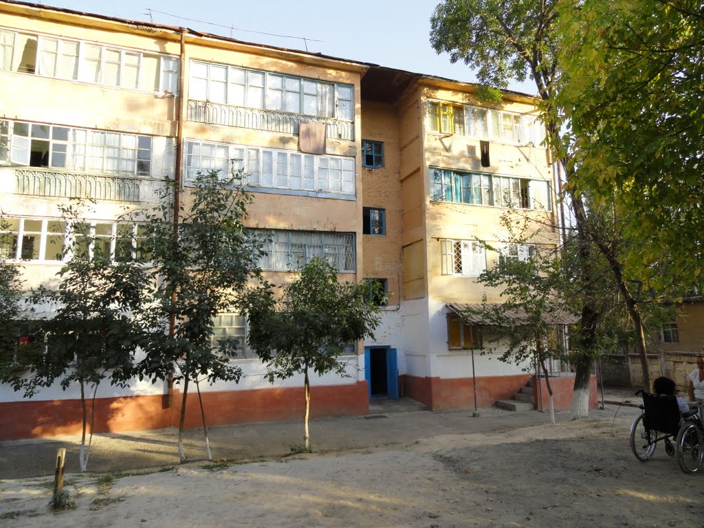ул. Рудаки, дом 6