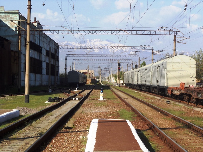 Chirchik train station