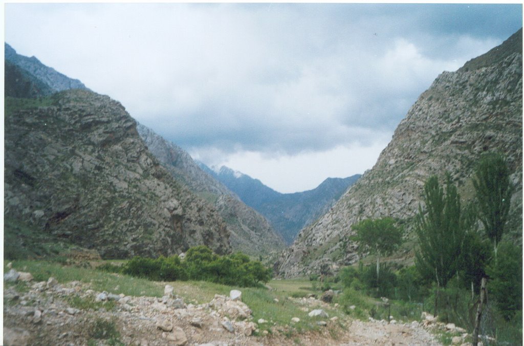 The beginning of Valley going to Kyrgyzstan