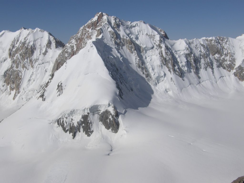 Dugoba, climb to Aktash, summit
