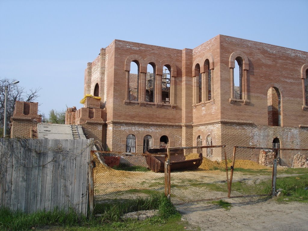 Towns church under construction