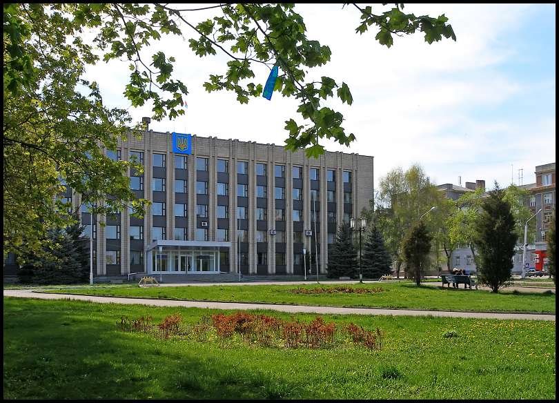 белый дом и площадь до установки фонтана