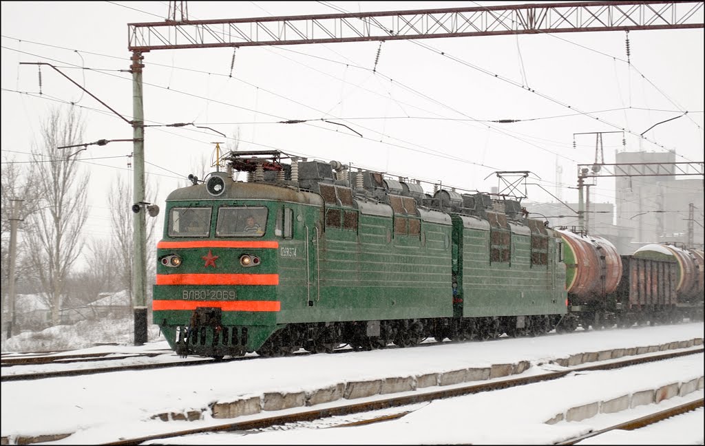 электровоз вл80
